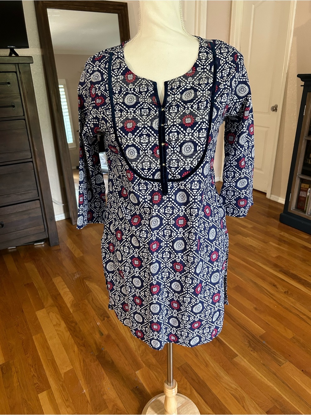 Avaasa Indian Kurti/ kurta Tunic in Women’s Med